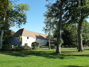 Domaine De La Tour B&B,Caen>>Aubigny,3 star