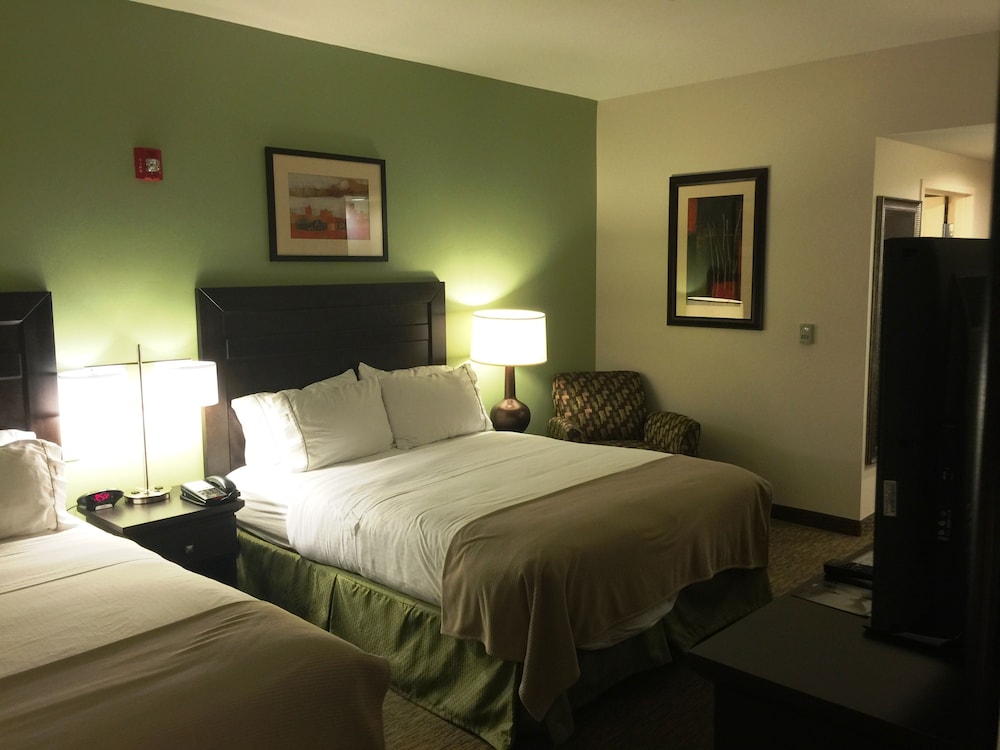 hol inn exp and suites oro valley tucson north