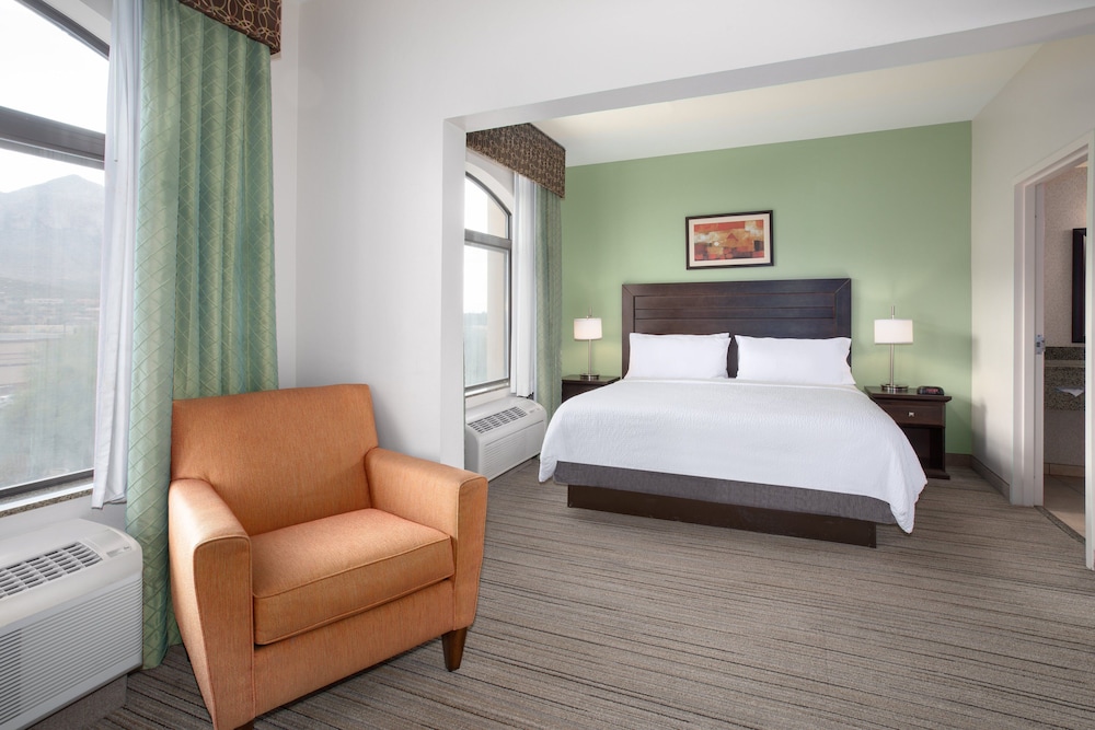 hol inn exp and suites oro valley tucson north