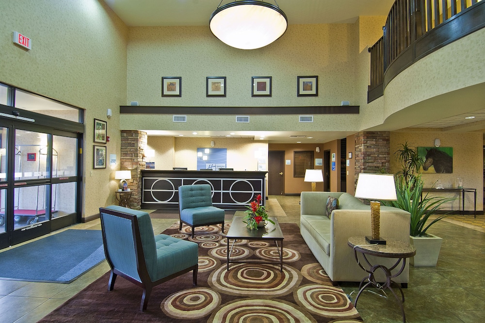 hol inn exp and suites oro valley tucson north