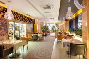 emerald hotel pristina kosovo