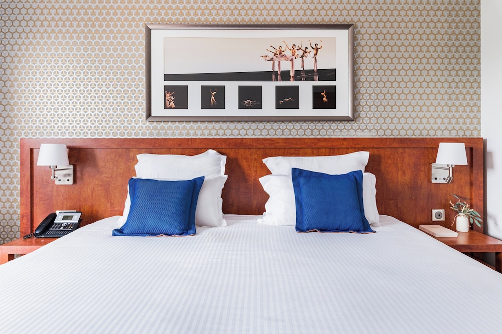 crowne plaza lyon cite internationale