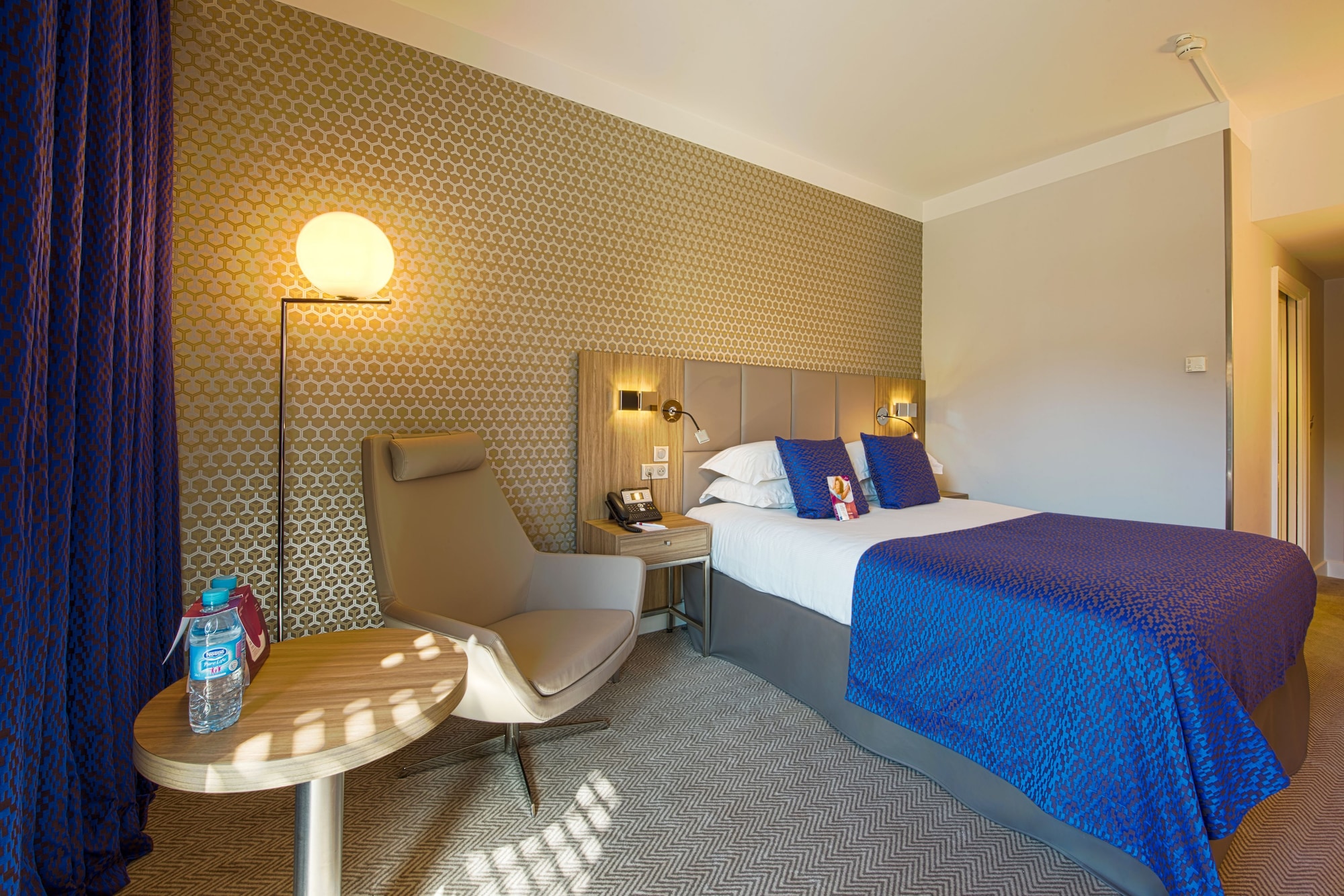 crowne plaza lyon cite internationale