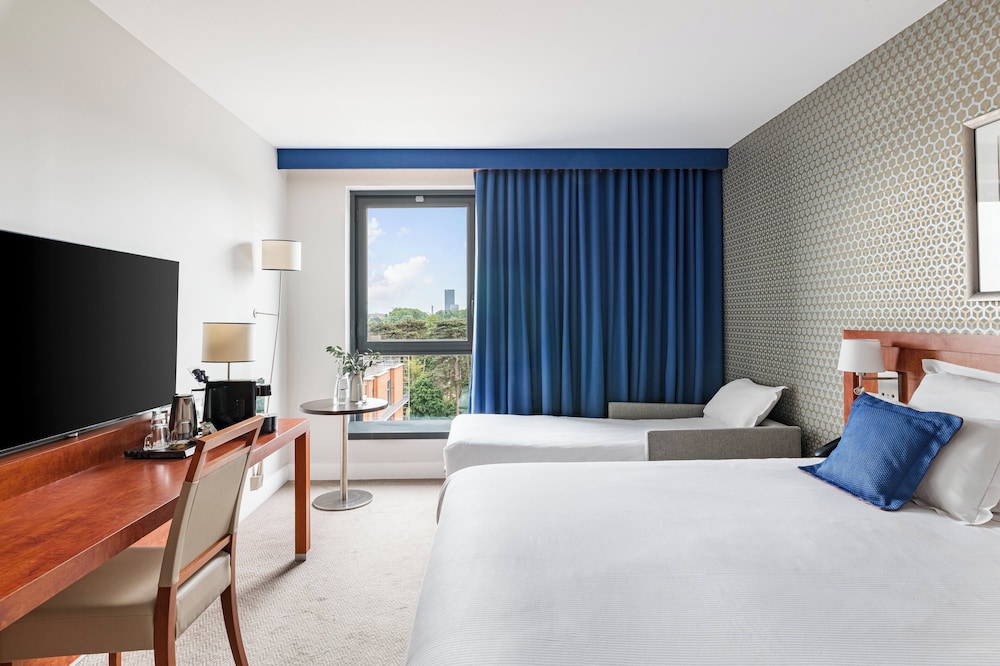 crowne plaza lyon cite internationale