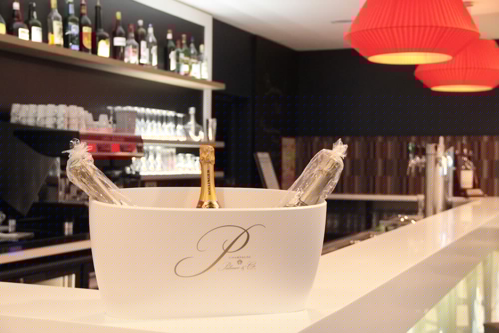 hostellerie saint vincent beauvais aeroport