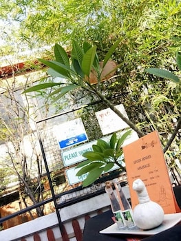 seven senses guest house