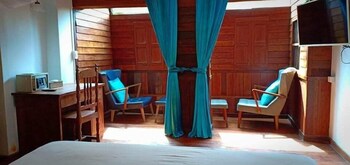 seven senses guest house