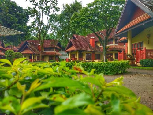 suan bua hotel and resort