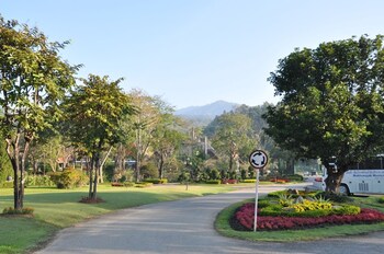 suan bua hotel and resort