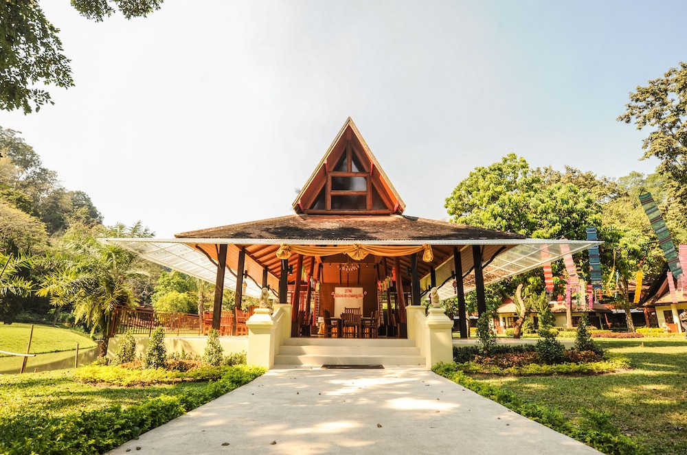 suan bua hotel and resort