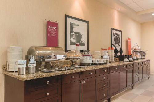hampton inn by hilton edmonton south alberta canada