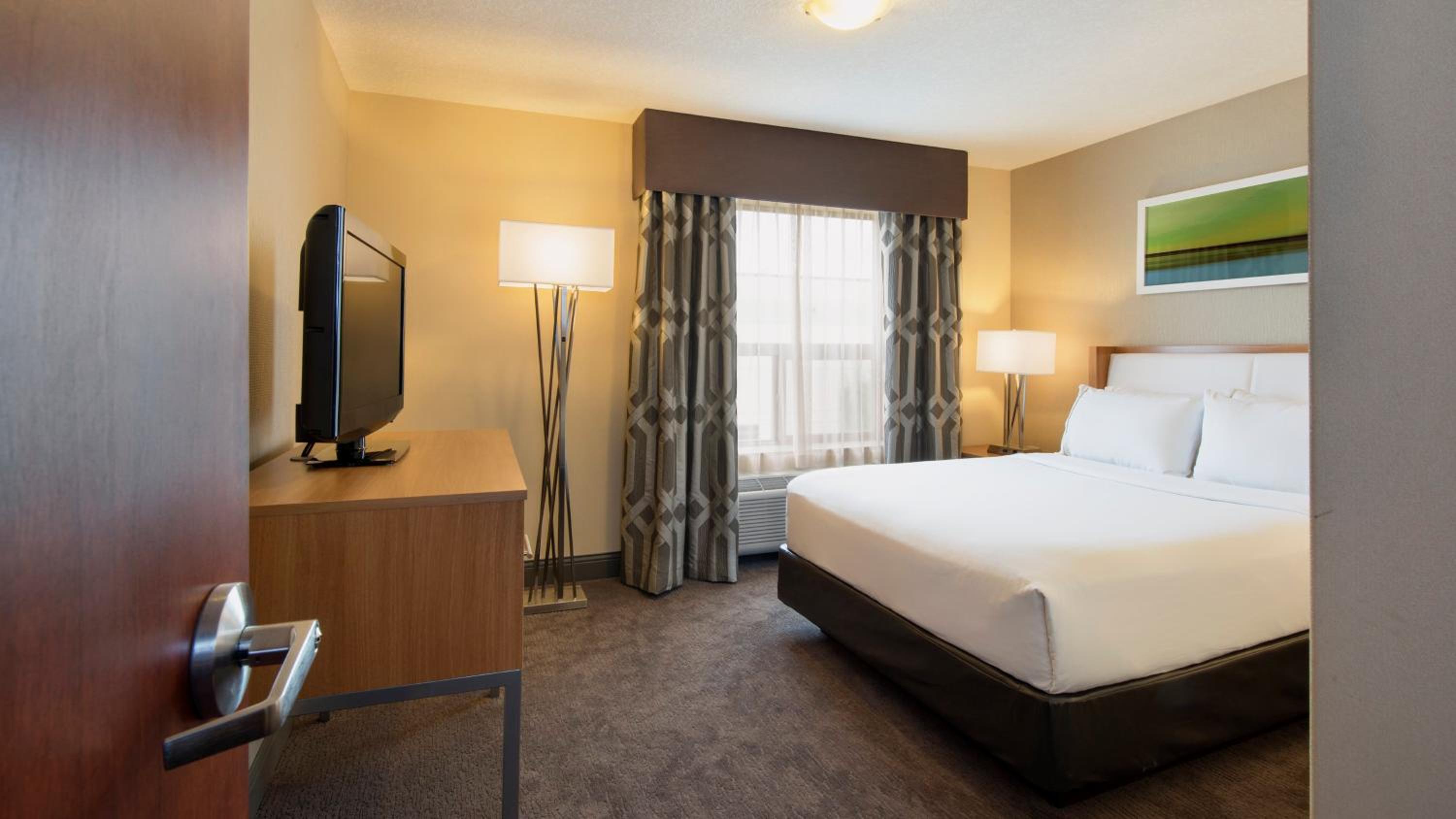 holiday inn express and suites sherwood park edmonton area by ihg