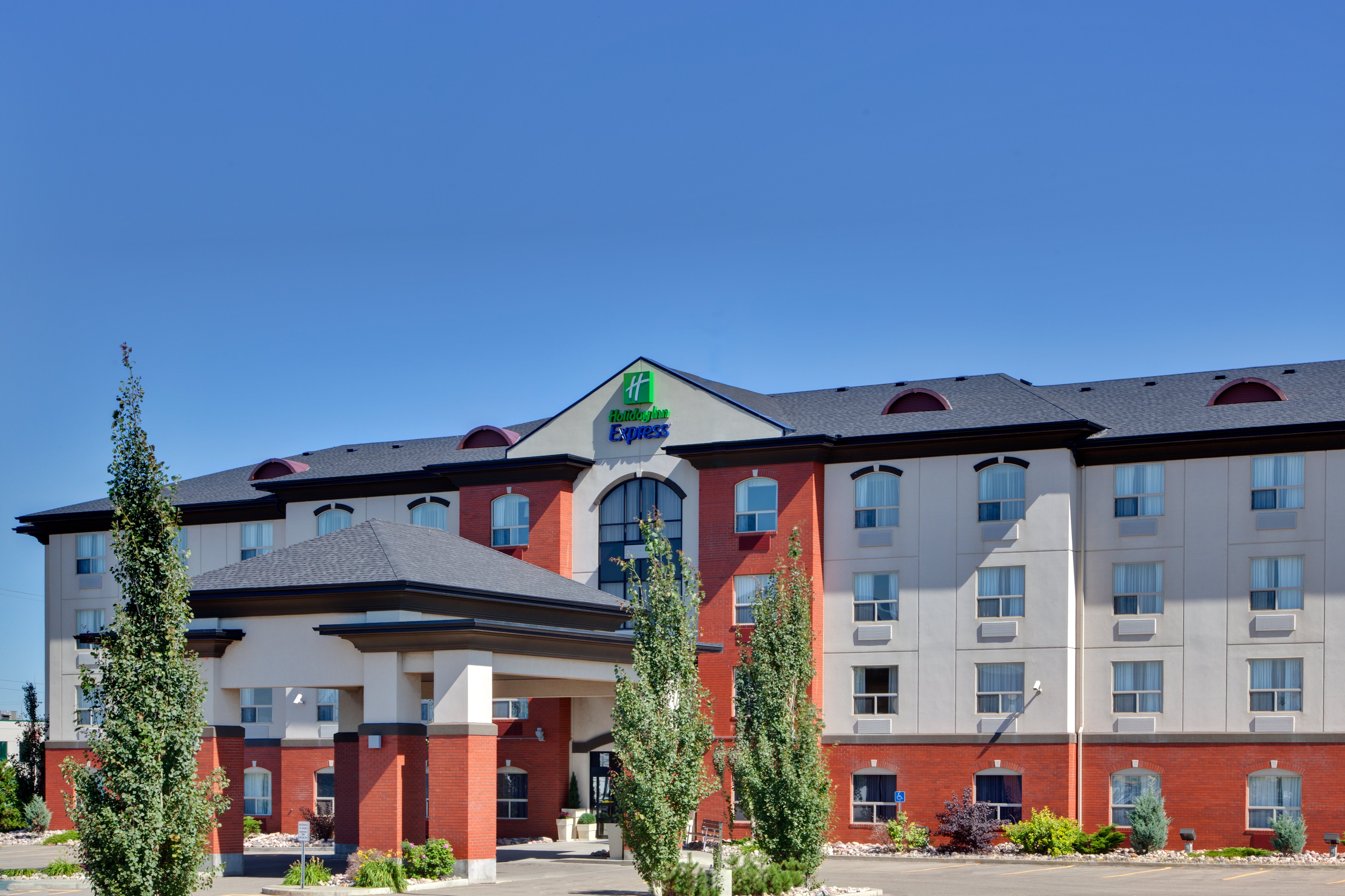 holiday inn express and suites sherwood park edmonton area by ihg