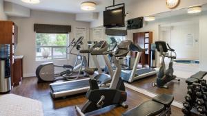 holiday inn express and suites sherwood park edmonton area by ihg