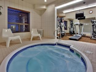 holiday inn express and suites sherwood park edmonton area by ihg