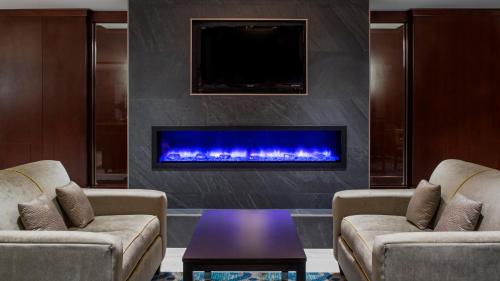 holiday inn express and suites sherwood park edmonton area by ihg