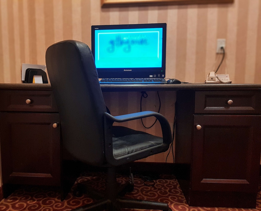 hampton inn and suites by hilton edmonton intl airport