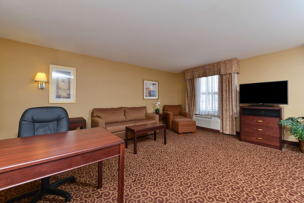 hampton inn and suites by hilton edmonton intl airport