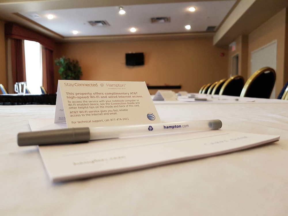 hampton inn and suites by hilton edmonton intl airport
