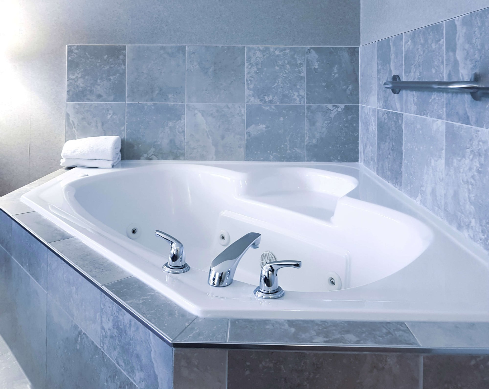 hampton inn and suites by hilton edmonton intl airport