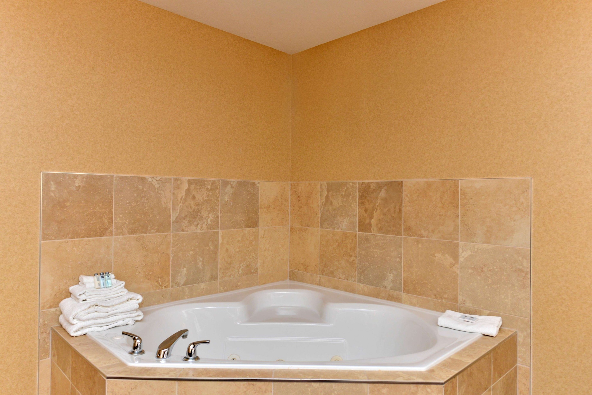 hampton inn and suites by hilton edmonton intl airport