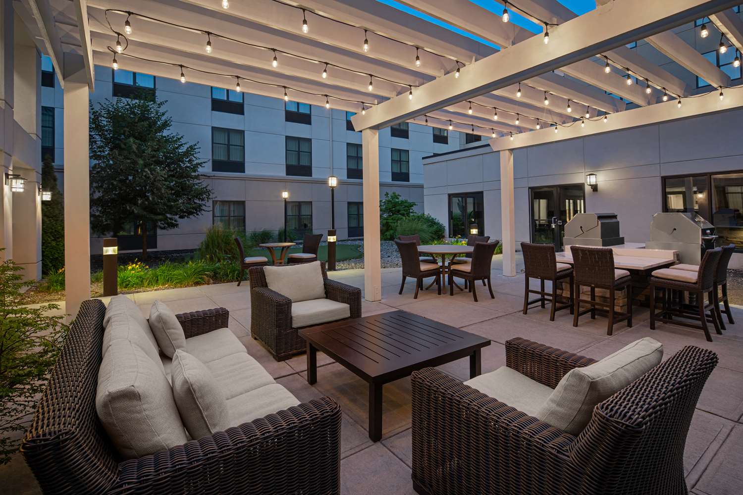 homewood suites by hilton carle place garden city ny