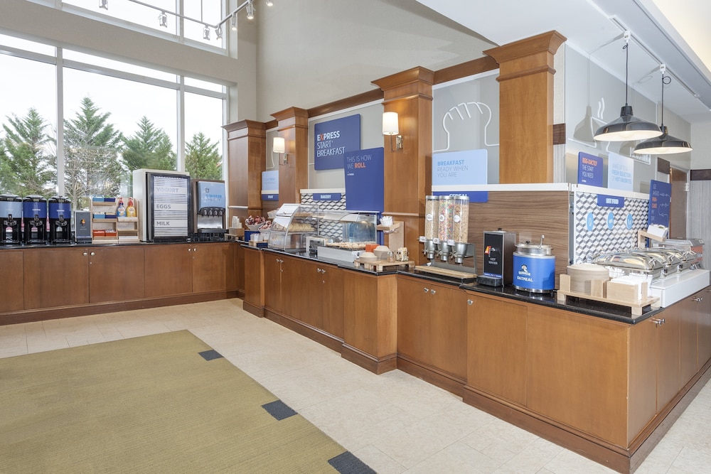 holiday inn express and suites long island east end