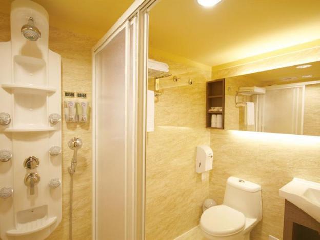 kindness hotel houyi jiuru