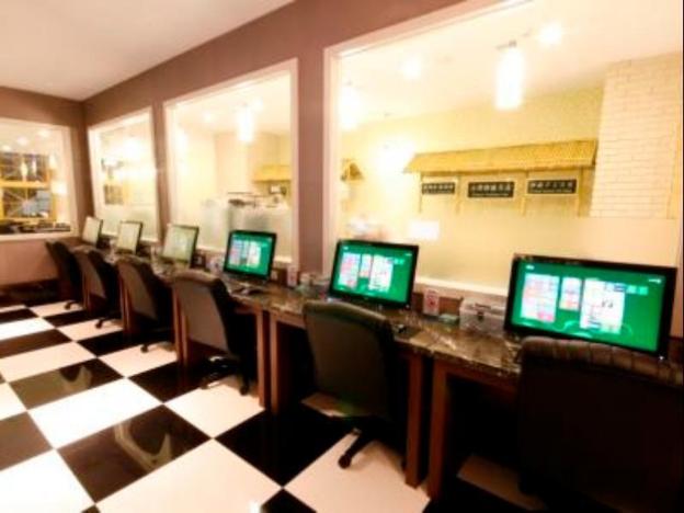 kindness hotel houyi jiuru