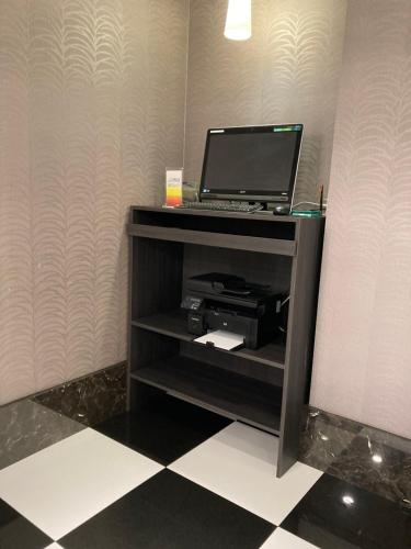 kindness hotel houyi jiuru