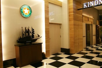 kindness hotel glory pier