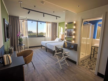 movie movie hotel