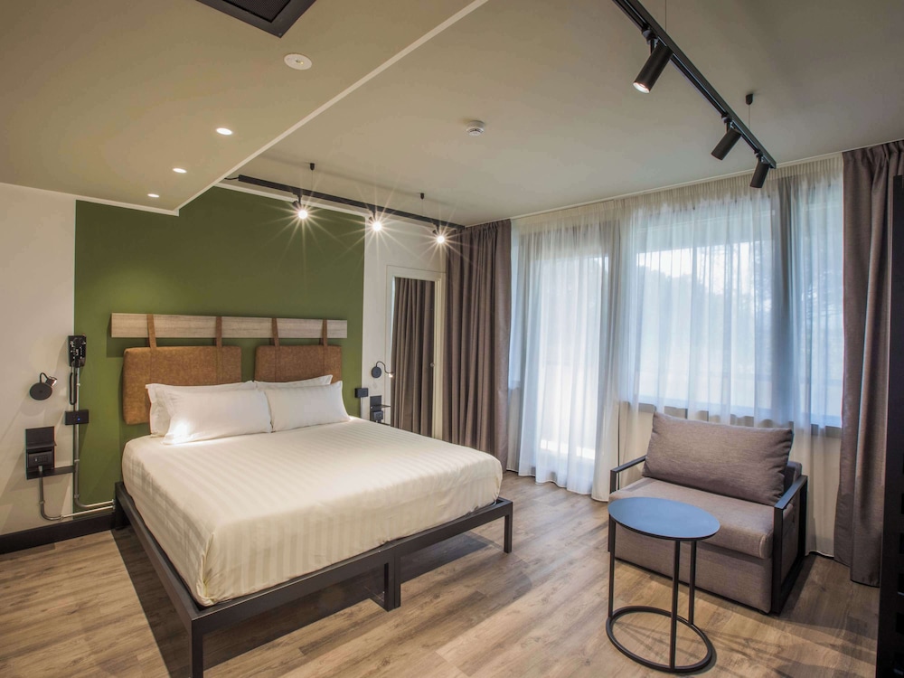 movie movie hotel
