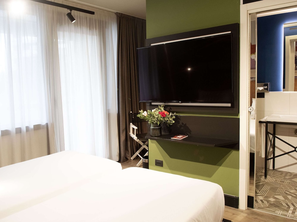 movie movie hotel