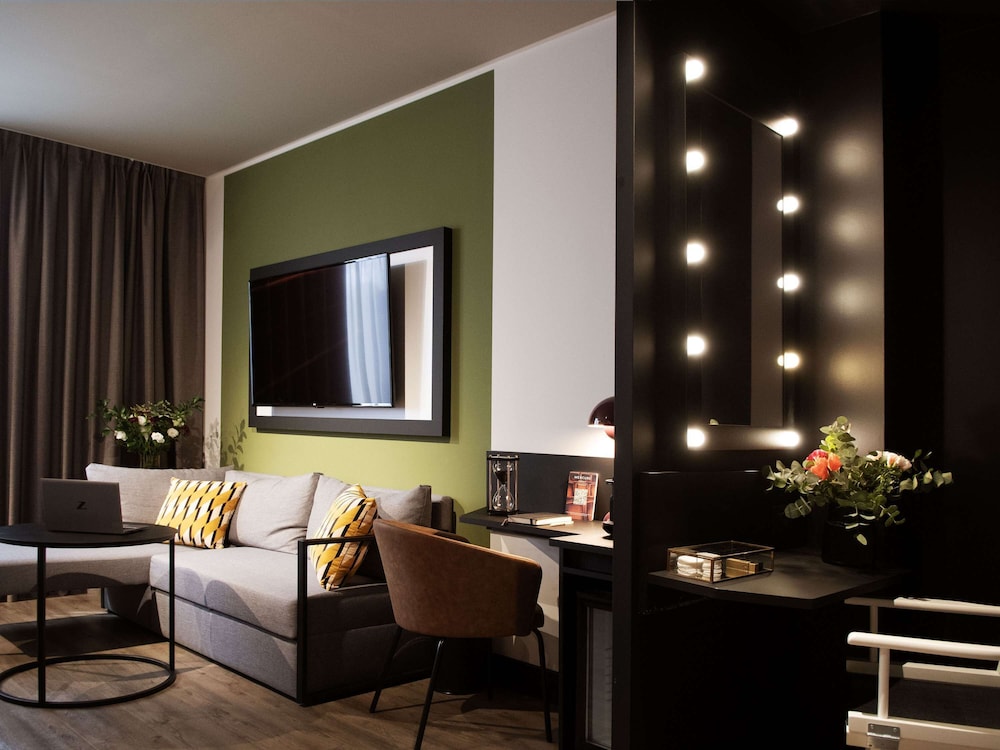 movie movie hotel