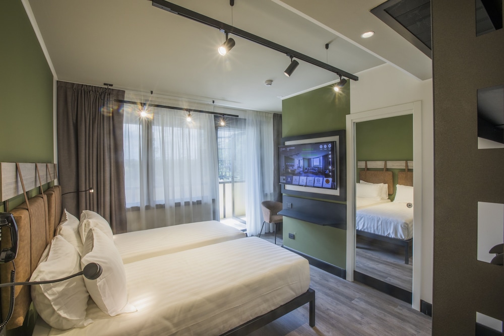 movie movie hotel