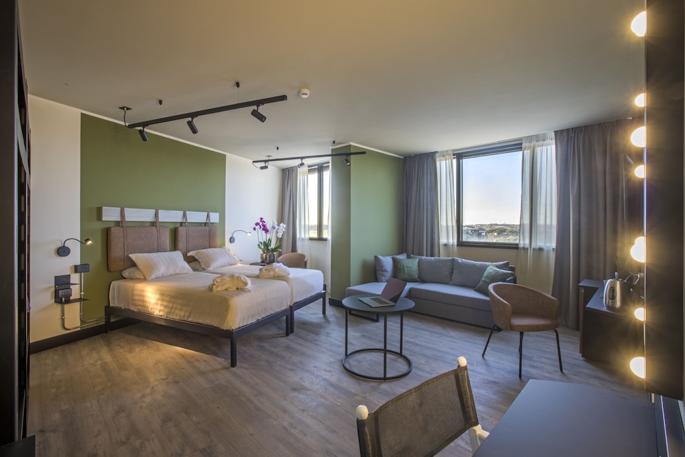 movie movie hotel