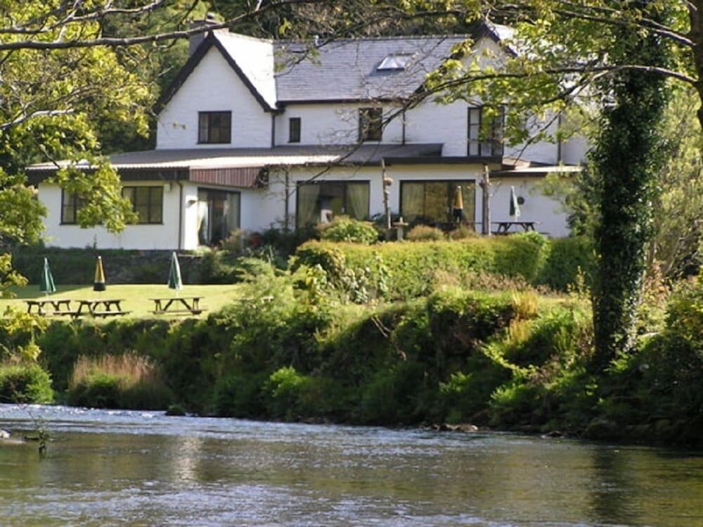 dolbrodmaeth riverside bandb