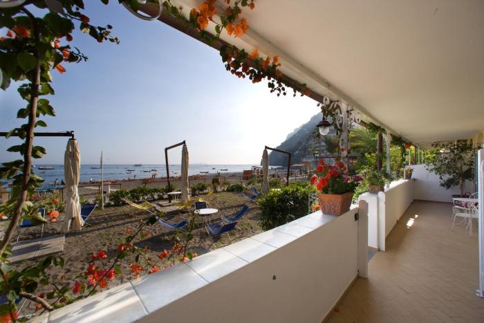 la caravella positano beach residence
