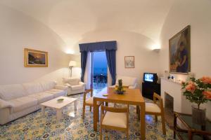 la caravella positano beach residence