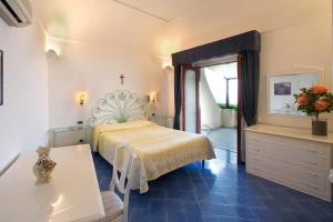la caravella positano beach residence
