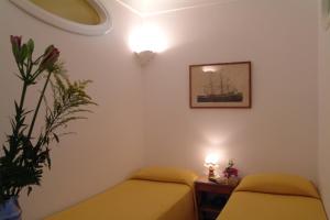 la caravella positano beach residence