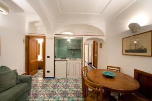 la caravella positano beach residence