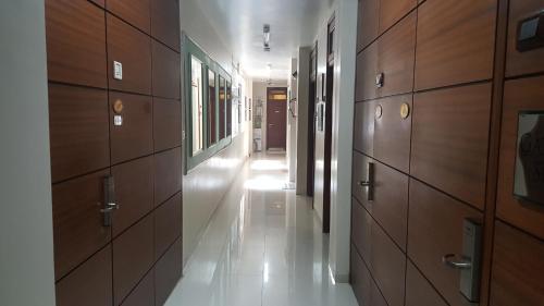 bentley hotel marine drive