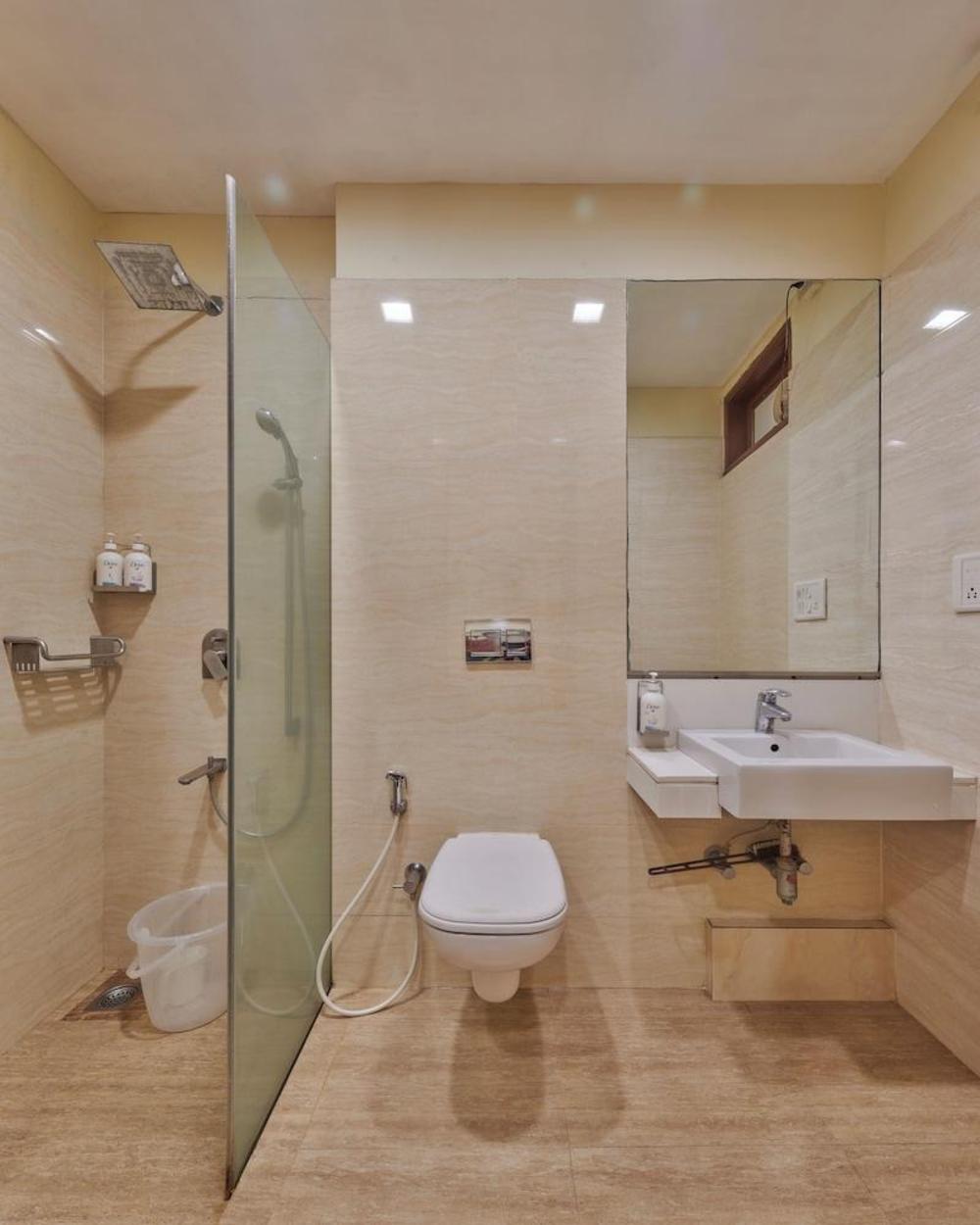 bentley hotel marine drive