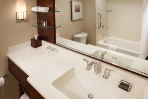 Marriott Milwaukee Downtown,Wisconsin>>Milwaukee,4 star