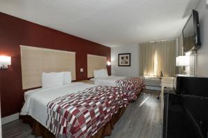 red roof inn raleigh north crabtree mall lenovo center