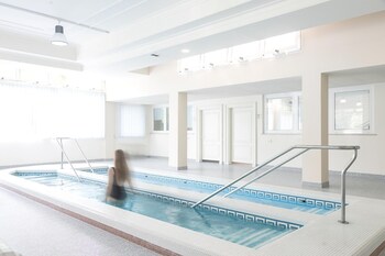 hotel la residence and idrokinesis