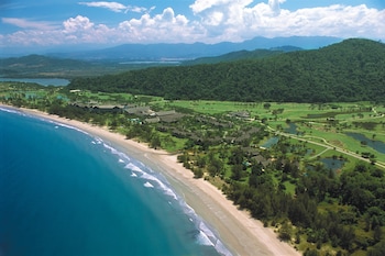 Nexus Resort & Spa Karambunai,,4 star