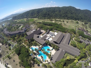 Nexus Resort & Spa Karambunai,,4 star